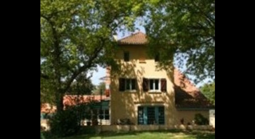 Au Bon Endroit Seissan