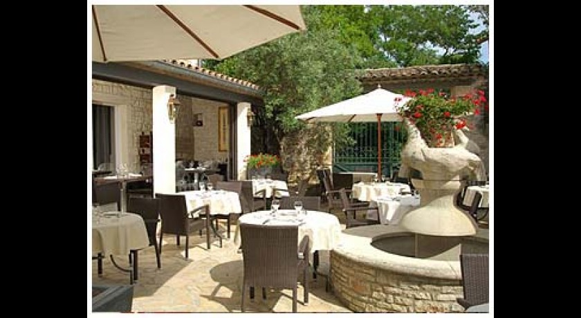 Le Carre Des Saveurs  Barjac