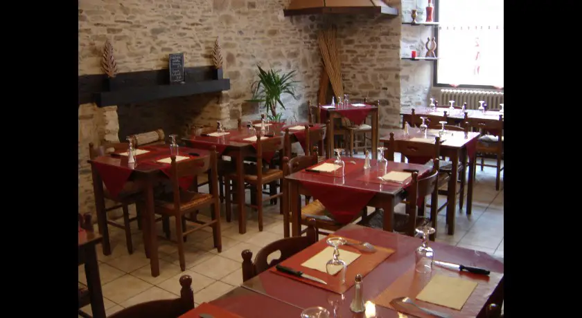 Restaurant Le Moustier Saint-yrieix-la-perche
