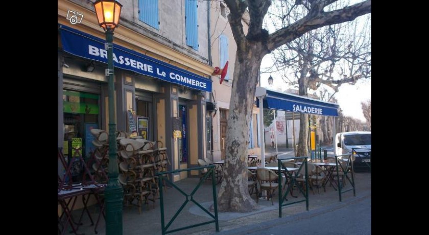 Restaurant Le Commerce Sainte-cécile-les-vignes