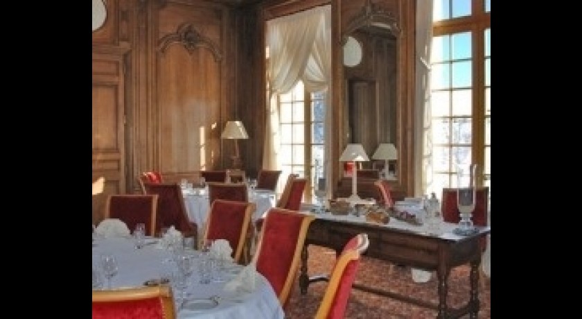 Restaurant Château Des Avenières Cruseilles