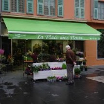 La Place Aux Fleurs (place Du Pin) Nice