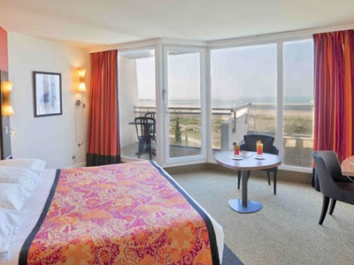 accor-port-camargue-merc05-74d63.jpg