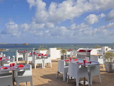 accor-novotel-dinard12-08a10.jpg