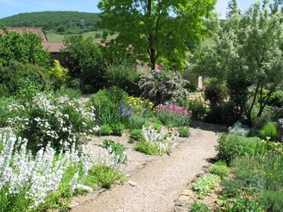 JARDIN DU PRIEURÉ D'AZÉ