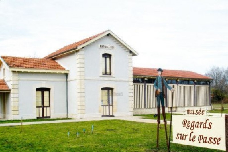Musée "regards Sur Le Passé" Hourtin