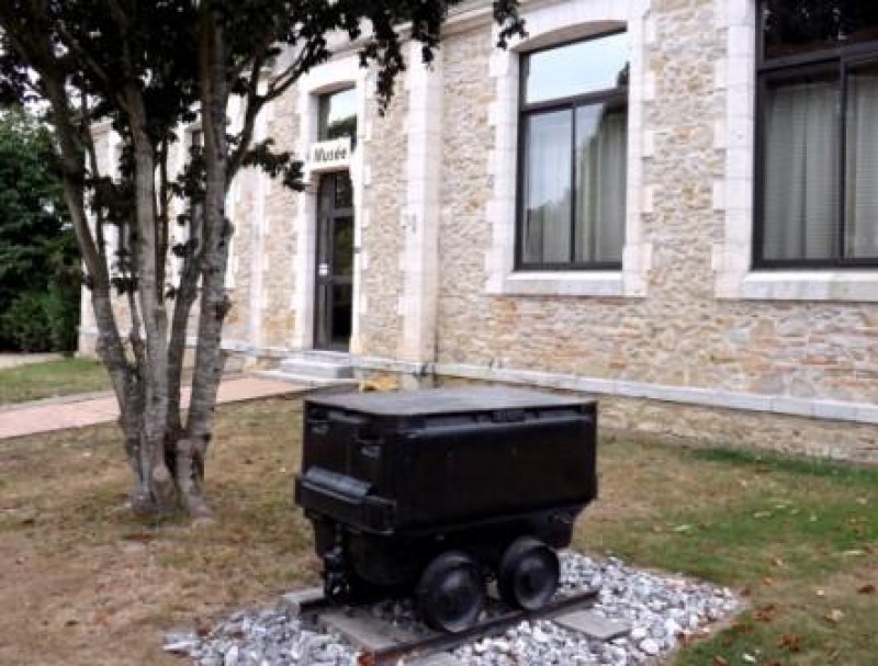 Musée De La Mine  Saint-lon-les-mines