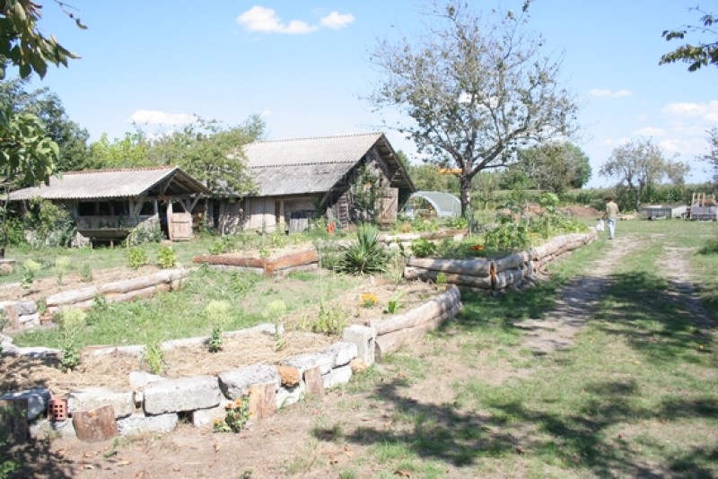 Eco-lieu JEANOT jardin éducatif