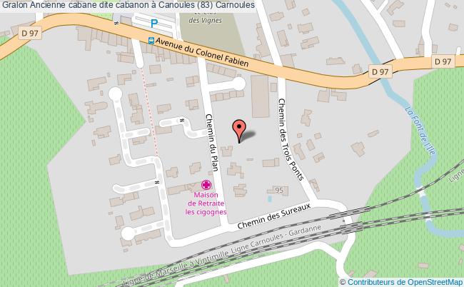 Ancienne cabane dite cabanon à Canoules (83)