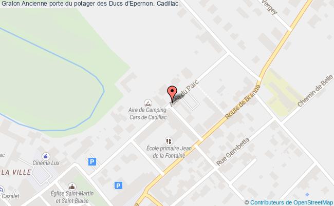 Ancienne porte du potager des Ducs d'Epernon.