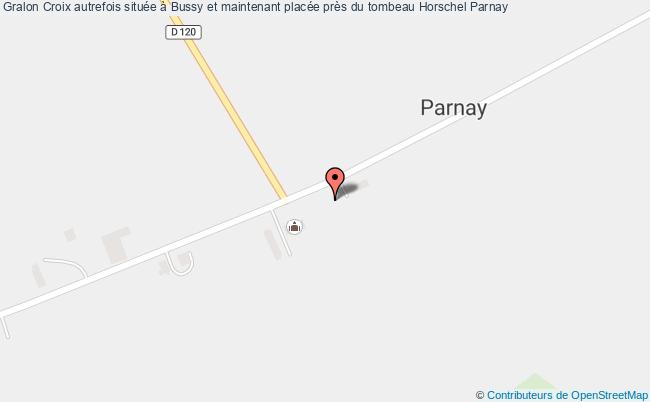 Croix autrefois située à Bussy et maintenant placée près du tombeau Horschel