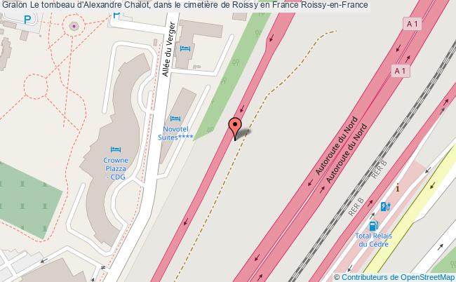 Le tombeau d'Alexandre Chalot, dans le cimetière de Roissy en France