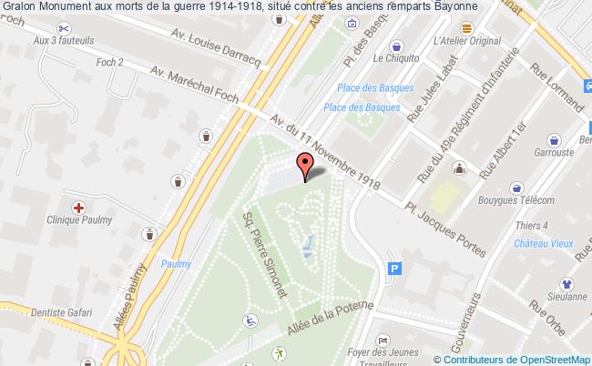 Monument Aux Morts De La Guerre 1914-1918, Situé Contre Les Anciens Remparts  Bayonne