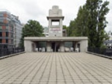 Le Point Éphémère  Paris