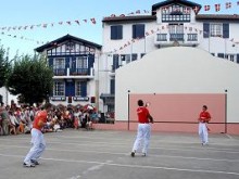 Visite Du Village  Ascain