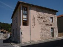 Patrimoine Verrier Historique De La Montagne Bourbonnaise  Saint-nicolas-des-biefs