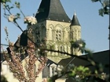 Eglise Notre-dame De Bon Port  Quillebeuf-sur-seine