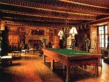 Le Chateau De Beaume  Prinsuéjols