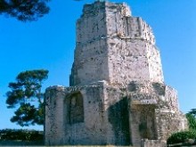 La Tour Magne   Nîmes