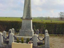 Eglise Romane De Laloeuf 