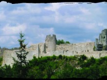 Les Ruines Du Château De Ventadour  Moustier-ventadour