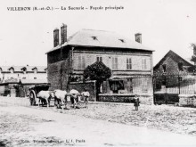 Ancienne sucrerie de Louvres, actuelle entreprise industrielle pharmaceutique