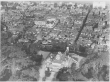 Ancien casino Mauresque, puis pelouse 