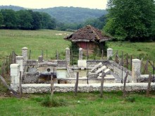 Puits, Lavoir Fontaine De Garay, à Arancou (64) 