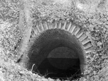 La Fontaine De Dévotion De Miramont De Quercy (82)  Miramont-de-quercy