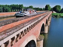 Le Pont Canal Du Cacor à Moissac (82) 