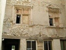 Le Château Sainte Marguerite, Ancienne Maison Forte De Pierrevert (04) 