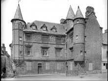 La maison Sevestre, ancien bailiage à Salers (15)