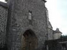 La porte Martille à Salers (15)