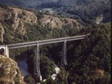 Le viaduc de Rouzat à Bègues, et saint Bonnet de Rochefort (03)
