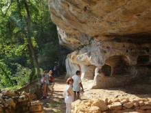 Village Troglodytique De La Madeleine  Tursac