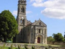 Façade de l'église Saint-Pierre de Loupiac