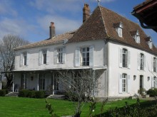 Château De Monbet  Saint-lon-les-mines