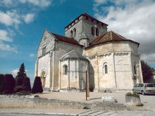 Eglises Saint-martin Et Saint-georges De Montagne 