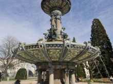 Fontaine De La Place De L'hôtel De Ville  Limoges
