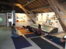 Yoga au musée : découverte de territoires