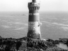 Phare Des Pierres Noires (etablissement De Signalisation Maritime N°648/000)  Le Conquet