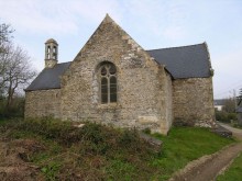 Chapelle Saint-aubin, Située Au Hameau De Lanvaïdic  Port-launay