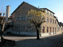 Usine De Porcelaine Plainemaison Frères, Puis S.a. Porcelaines De Beaublanc, Puis S.a. Porcelaines De Grammont, Puis Usine De Construction Mécanique, Puis Usine De Papeterie, Puis école Professionnell  Limoges