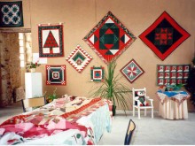 Abbaye De La Roe (galerie De Patchworks)  La Roë