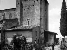 Eglise Saint-pierre  Tresses