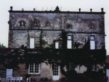 Ancienne Maison Noble Du Vaquey, Dite Domaine Du Rivalet  Salleboeuf