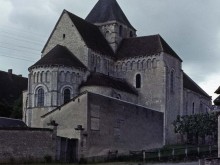 Abbaye Saint-martin De Plaimpied  Plaimpied-givaudins