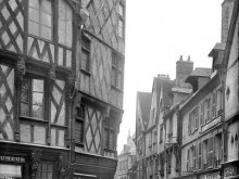 Maison Du 15e Siècle  Bourges