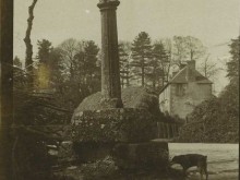 Croix De Carrefour Du 16e Siècle  Saint-gonnery