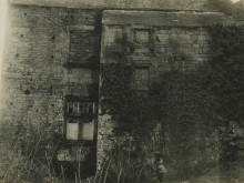 Restes Du Château De Ferrières  Sulniac